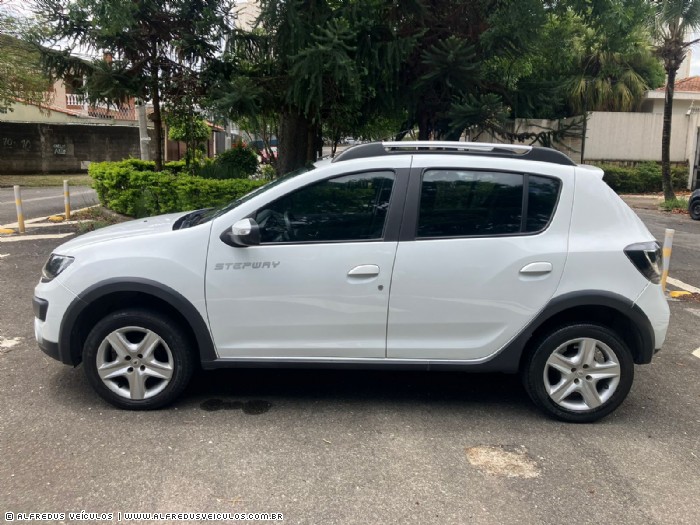 Renault SANDERO STEPWAY EASY 2017/2018